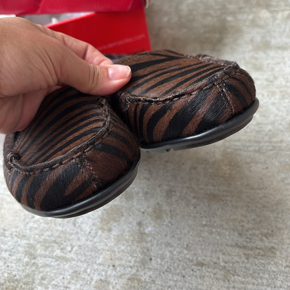 AEROSOLES Brown Zebra-Print Loafers - Picture 7 of 13